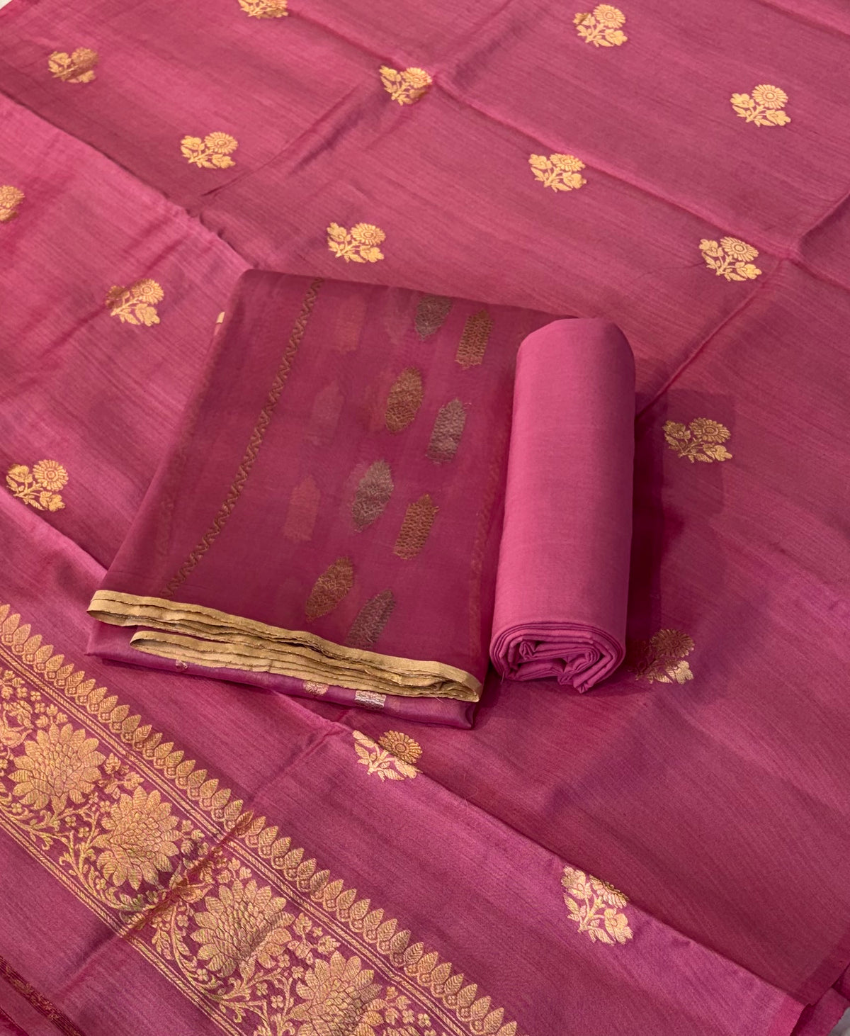 Pure handwoven Chiniya silk suit in dusty pink  colour