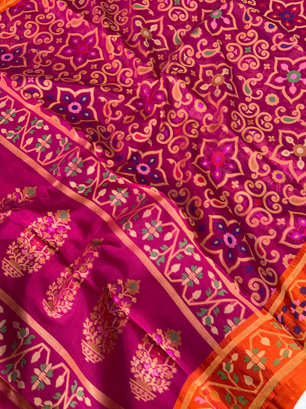 Beautiful pure premium kora jamdani saree