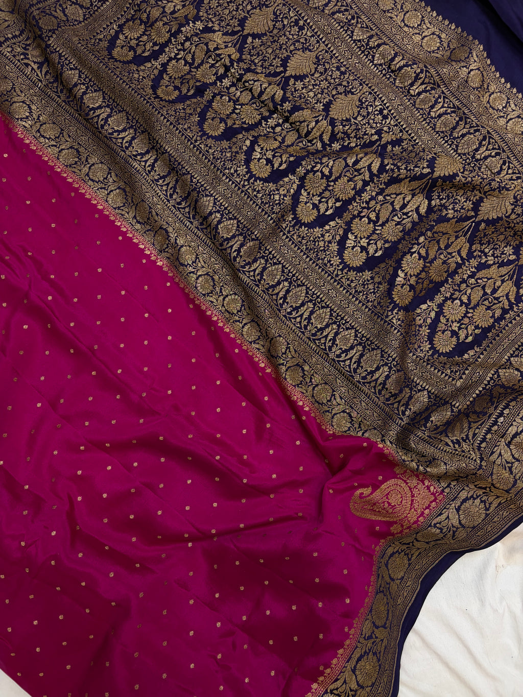 Pure Crape Silk Banarasi Zari Border Buti Design Saree in magenta with navy blue