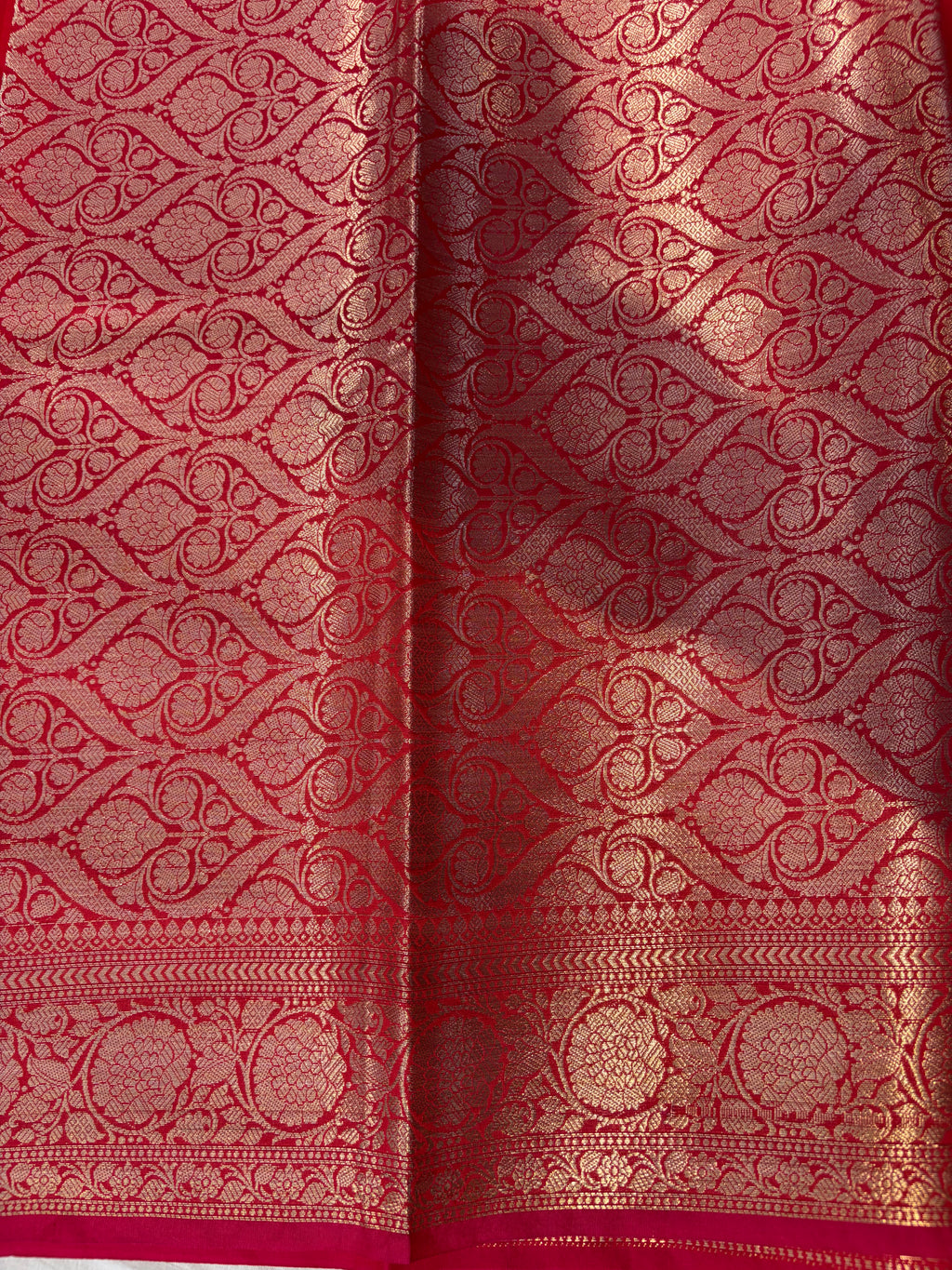 Banarasi mulberry katan silk saree in beautiful Red colour