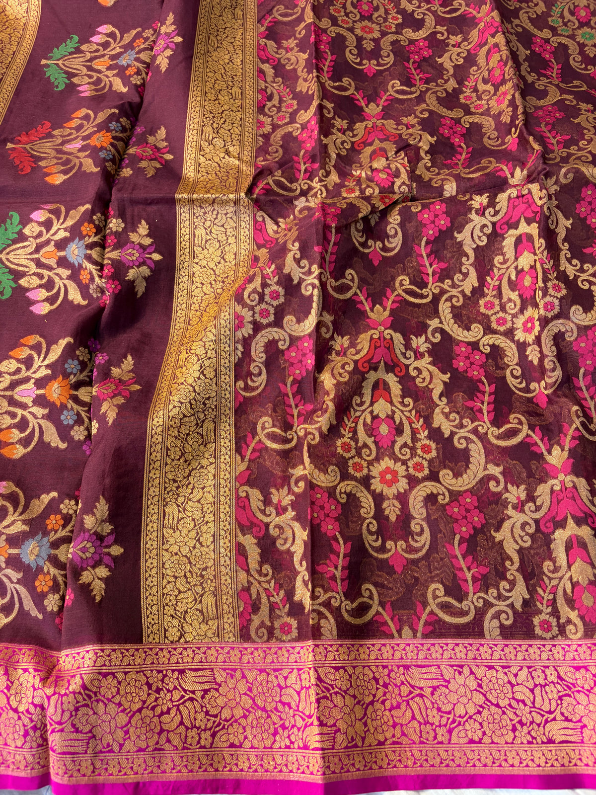 Beautiful pure premium kora jamdani saree