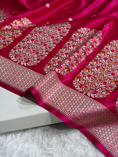 Beautiful Mashru silk saree in Rani pink colour