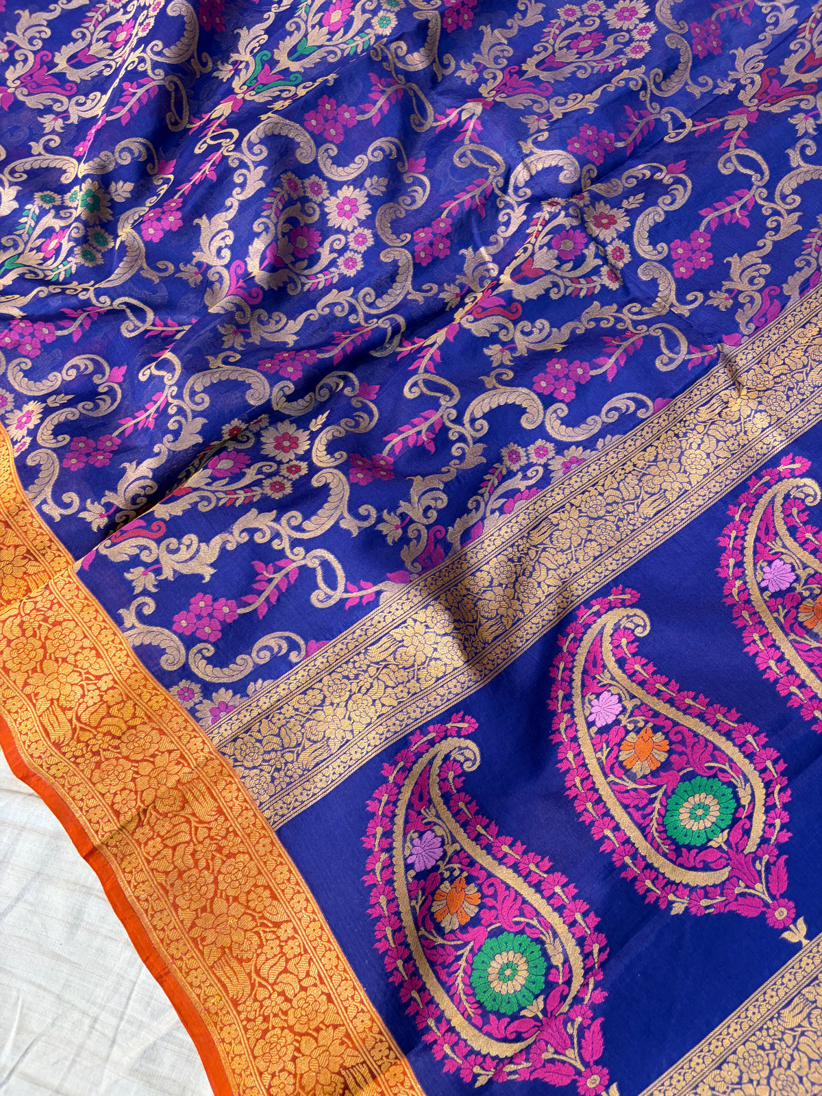 Beautiful pure premium kora jamdani saree