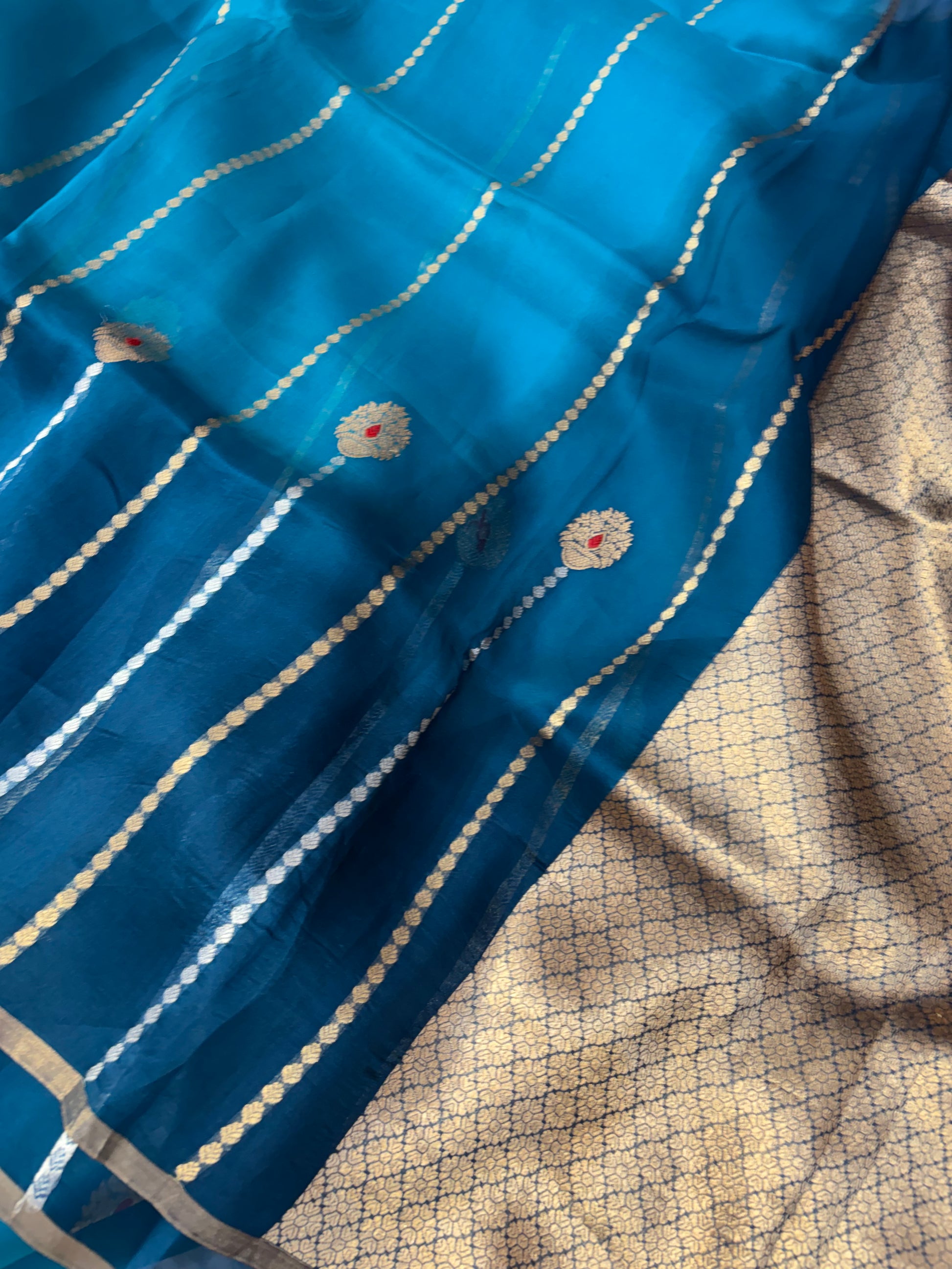 Pure handloom organza silk saree in beautiful midnight blue colour