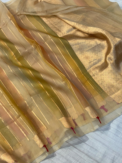 Pure handloom kora silk saree in beautiful shaded colour