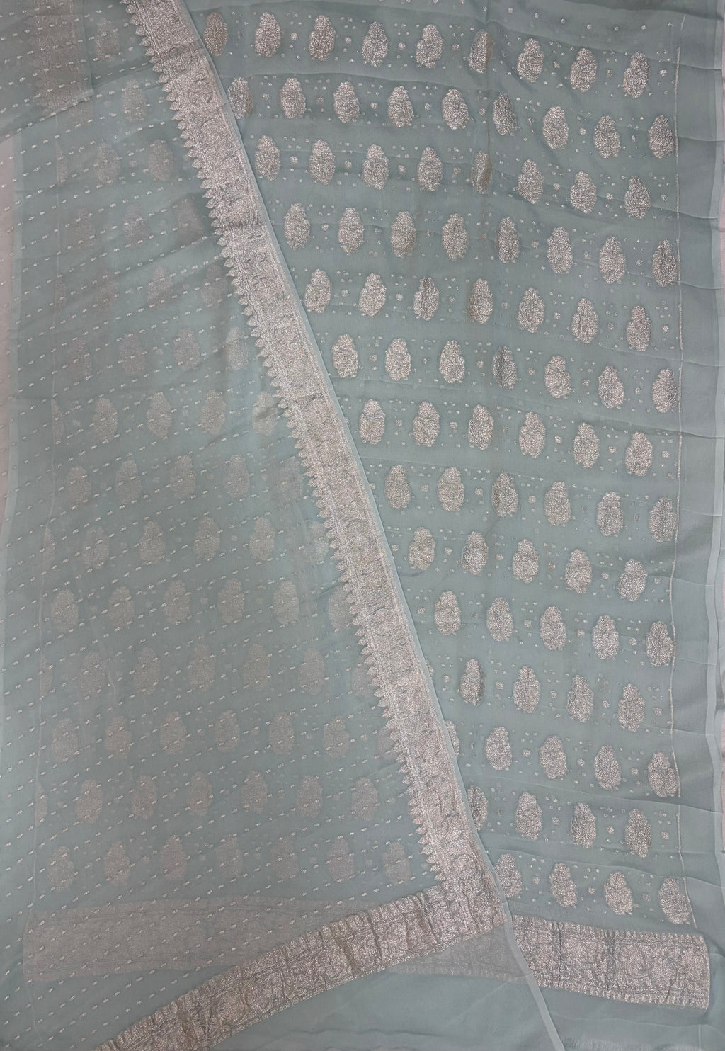 Pure khaddi chiffon suit in Cgreen colour