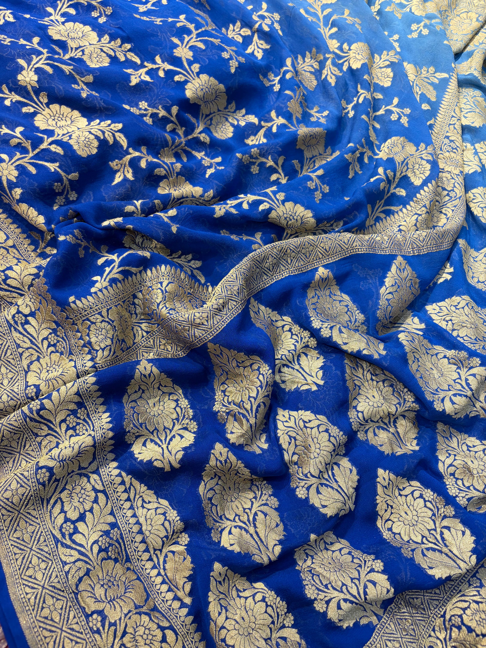 Premium Pure georgette silk sarees in beautiful dual colour shade