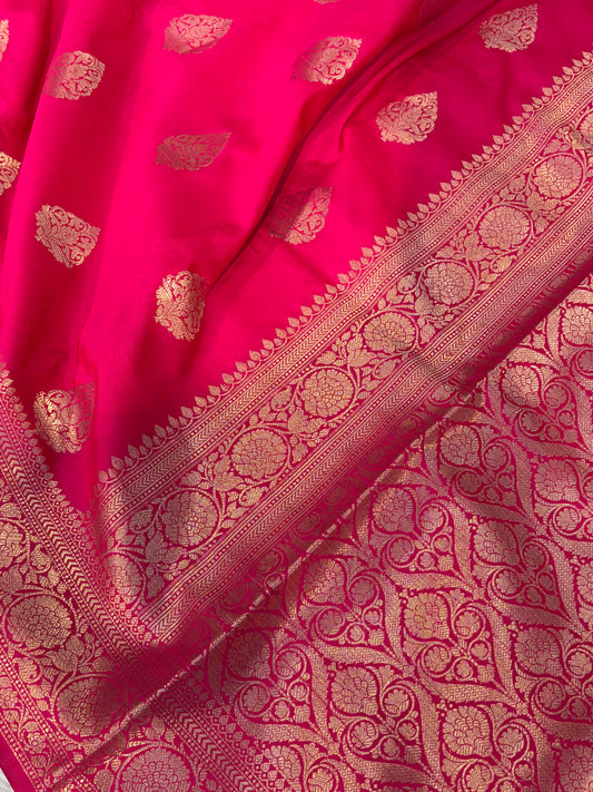 Banarasi mulberry katan silksaree in beautiful in Rani colour