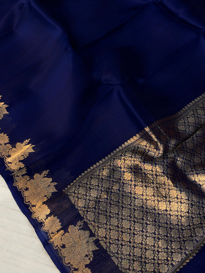 Pure handloom kora silk saree in Navy blue  colour