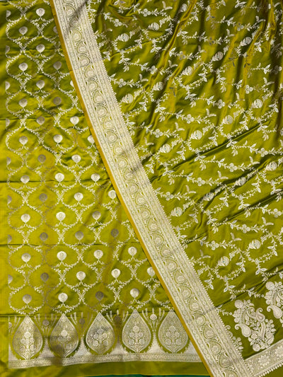 Beautiful Banarasi Mashru silk suit with all over jaal pattern