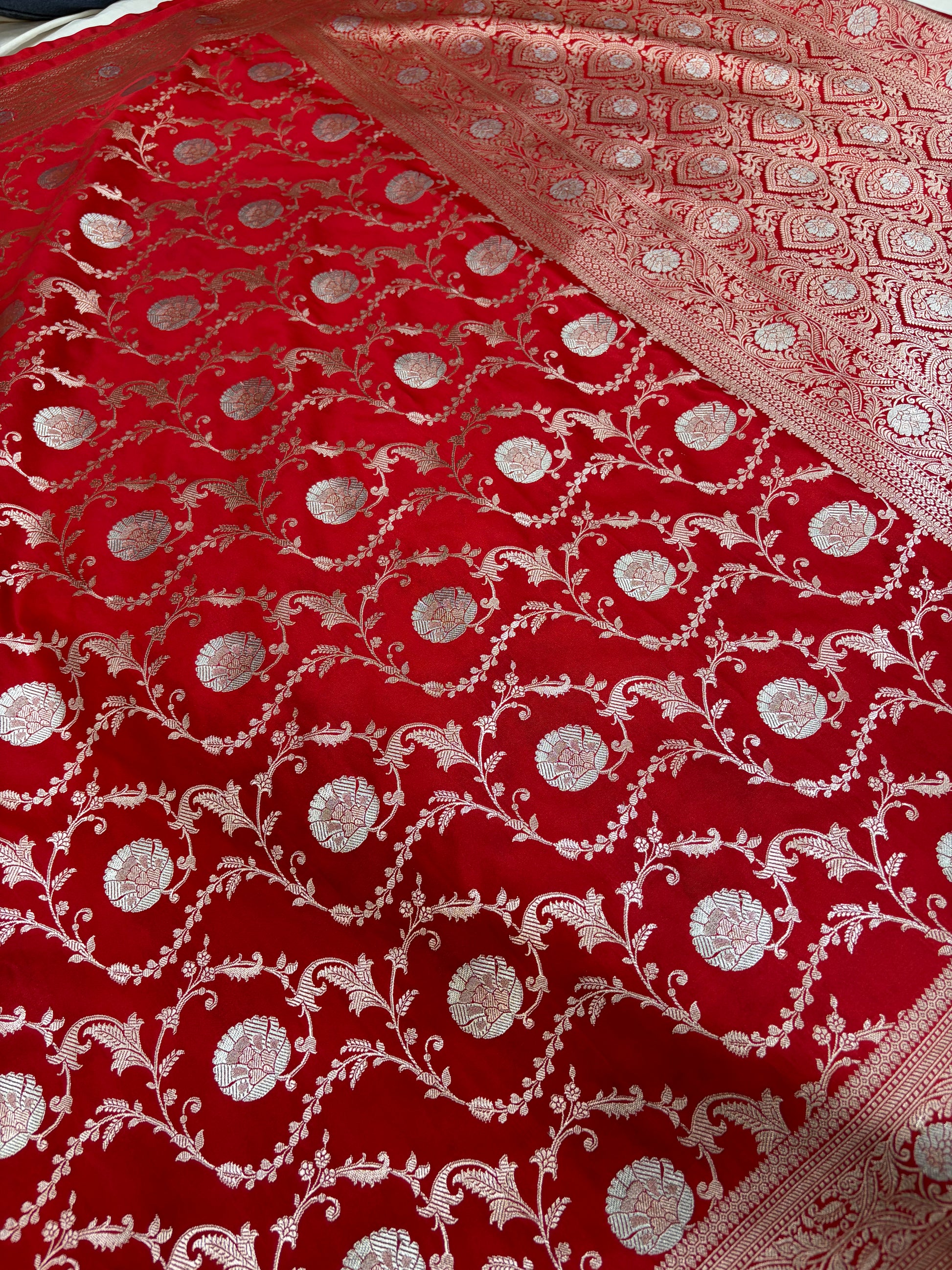 Mughali jaal Red Mashru Silk saree in red colour