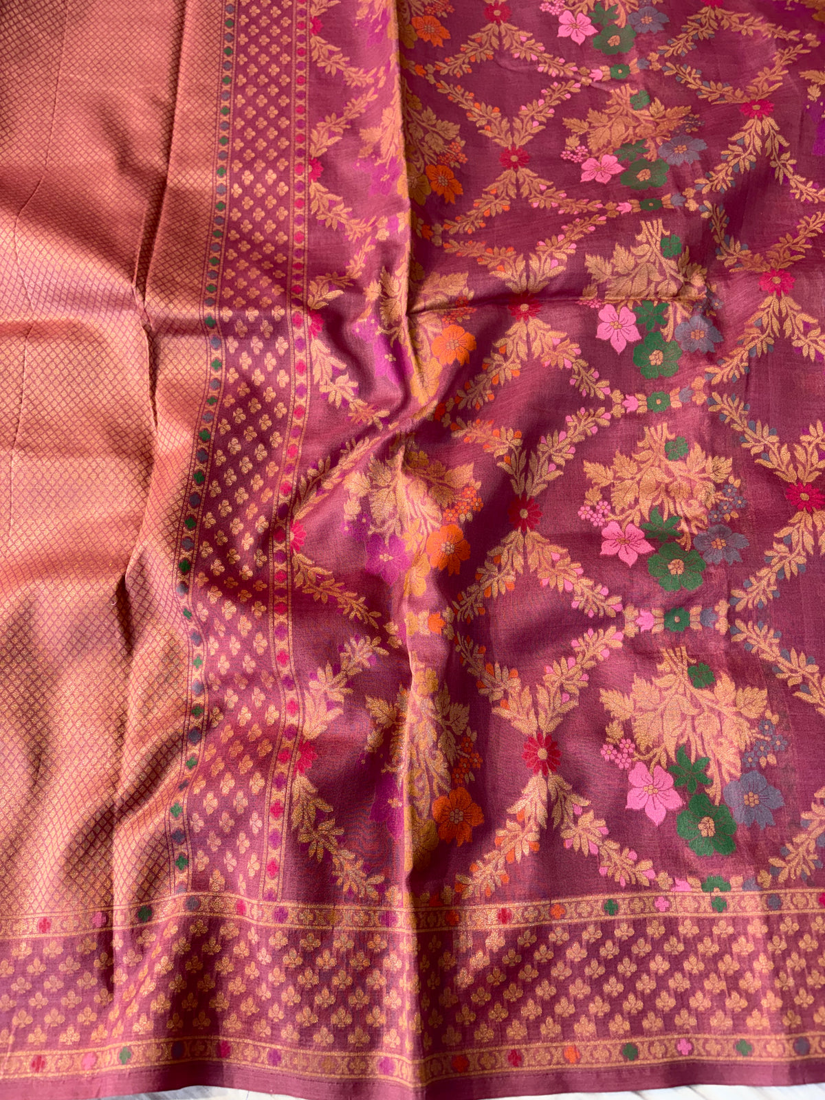 Beautiful pure premium kora jamdani saree