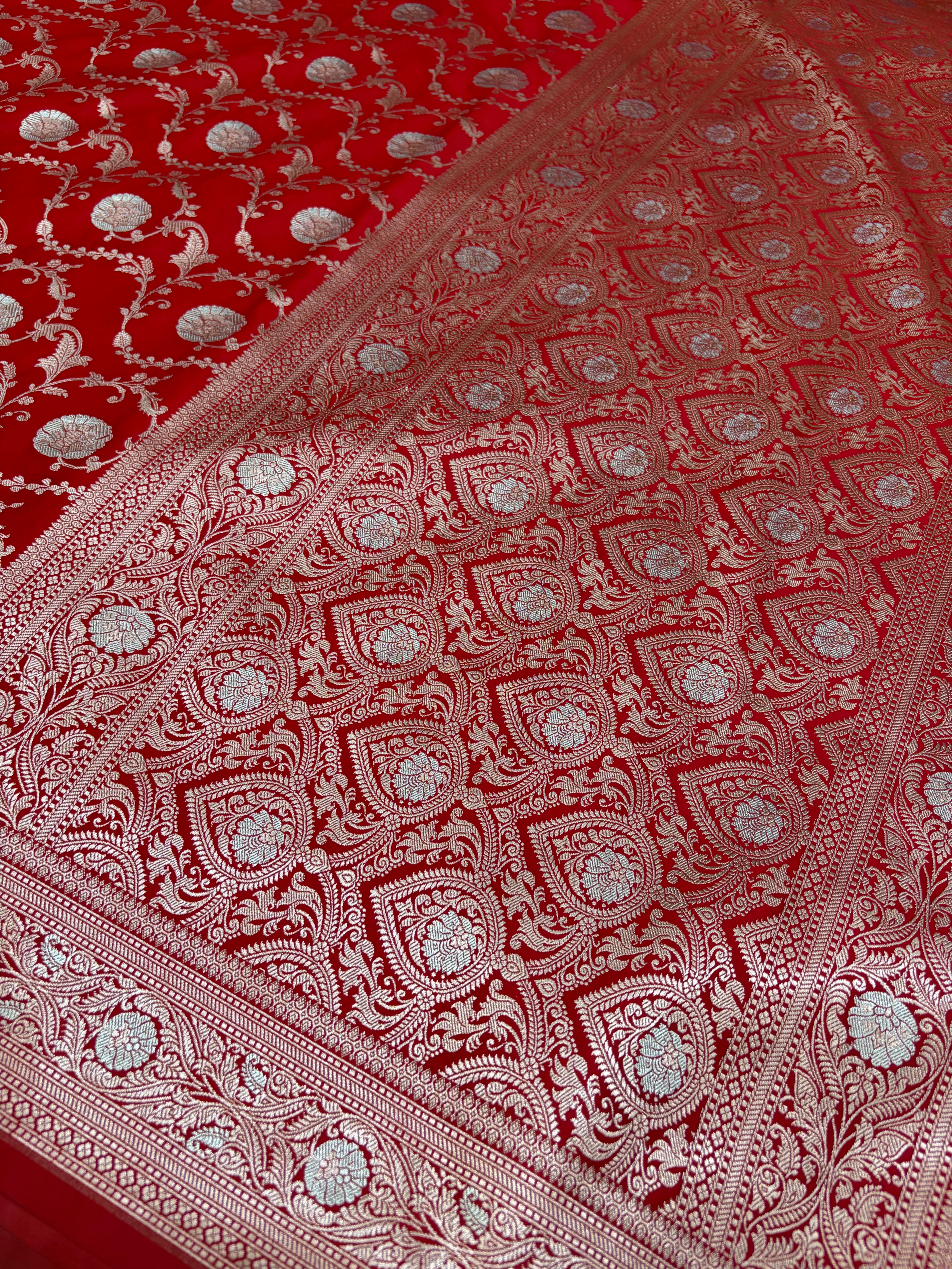 Mughali jaal Red Mashru Silk saree in red colour