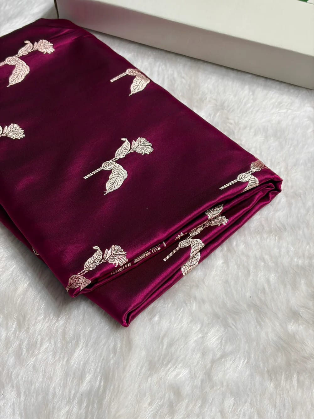 Purple Mashru Silk Saree With Zari Border Carry Anchal Boota Saree