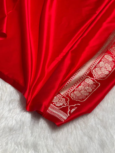 Red Mashru Silk Saree With Zari Border Carry Anchal Boota Saree