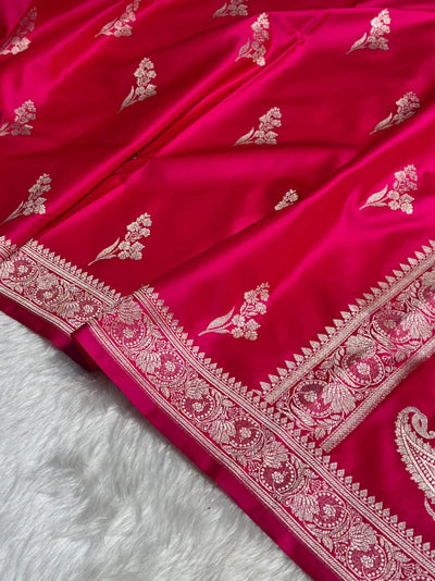Rani Mashru Silk Zari Banarasi Border Boota Saree