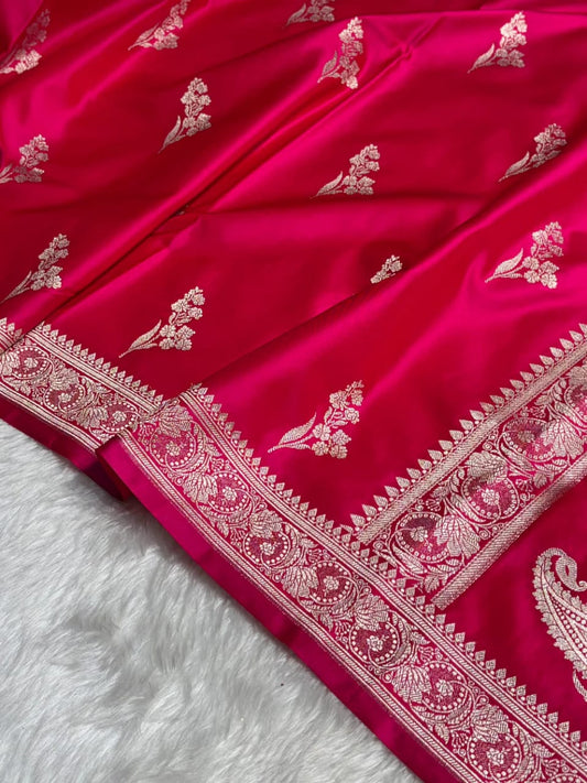 Rani Mashru Silk Zari Banarasi Border Boota Saree