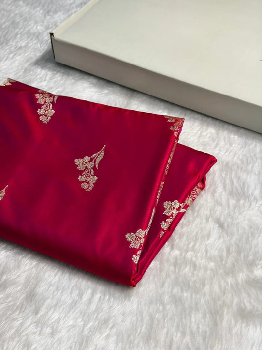 Rani Mashru Silk Zari Banarasi Border Boota Saree