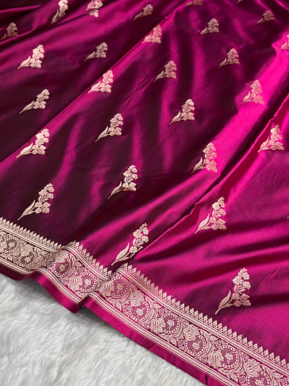 Dual Shade Purple Mashru Silk Zari Banarasi Border Boota Saree