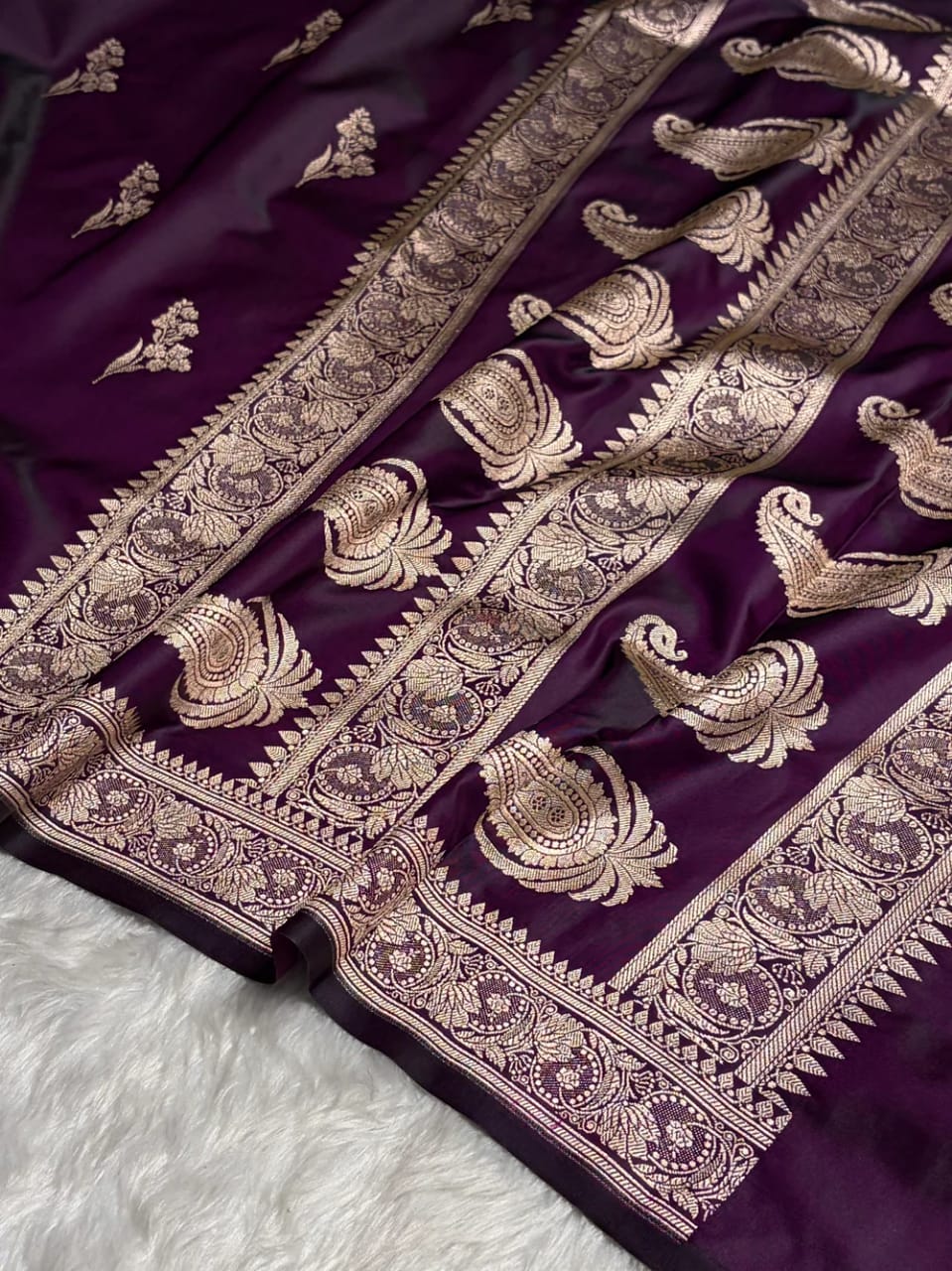 Purple Mashru Silk Zari Banarasi Border Boota Saree