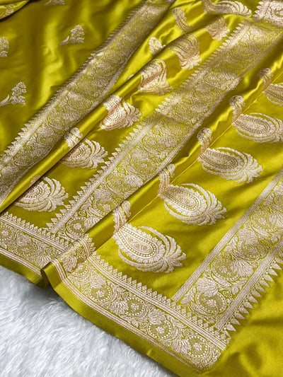 Parrot Mashru Silk Zari Banarasi Border Boota Saree