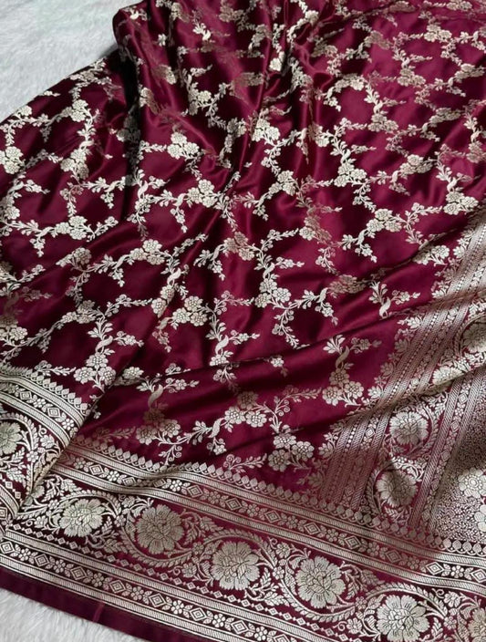 Garnet Mashru Silk Zari Banarasi Border Jaal Saree