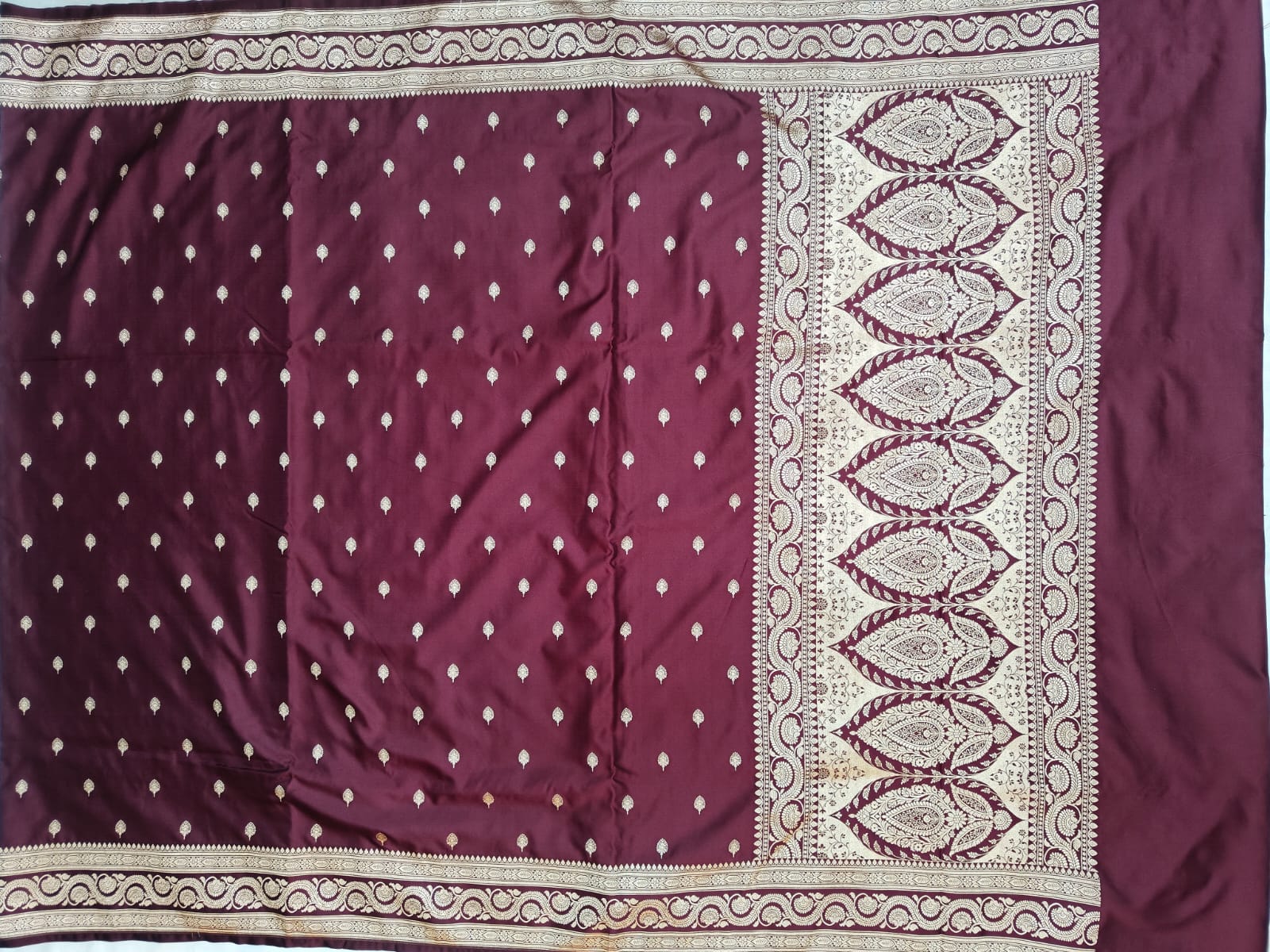 Garnet Mashru Silk Zari Banarasi Border Buti Saree