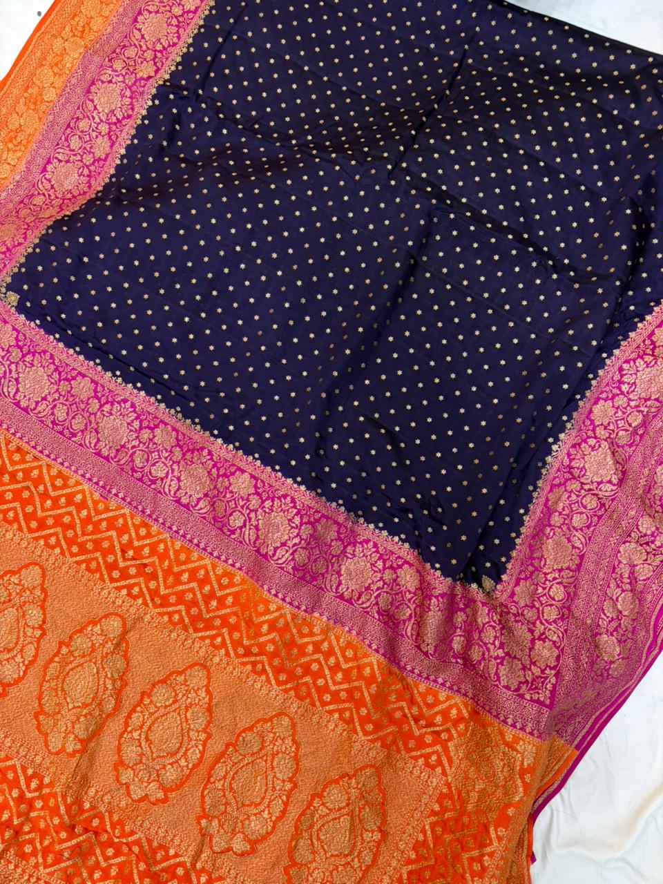 Contarast Pure Crape Silk Banarasi Zari Border Buti Design Saree