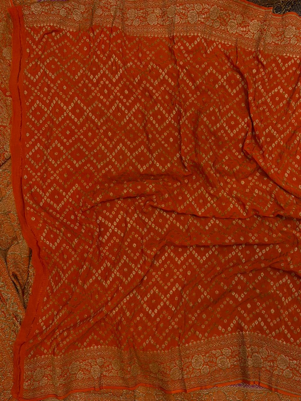 Contarast Pure Crape Silk Banarasi Zari Border Buti Design Saree