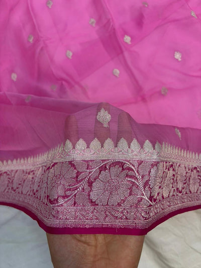 Contrast Pure khaddi chiffon Zari Border Buti saree