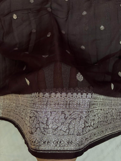 Pure khaddi chiffon Zari Banarasi Border Buti saree