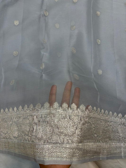 Pure khaddi chiffon Zari Banarasi Border Buti saree