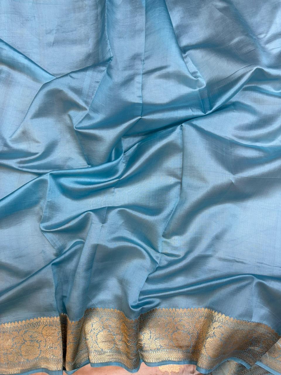 Contrast Pure Kori Katan  Banarasi Border Pathni Design Buti Saree
