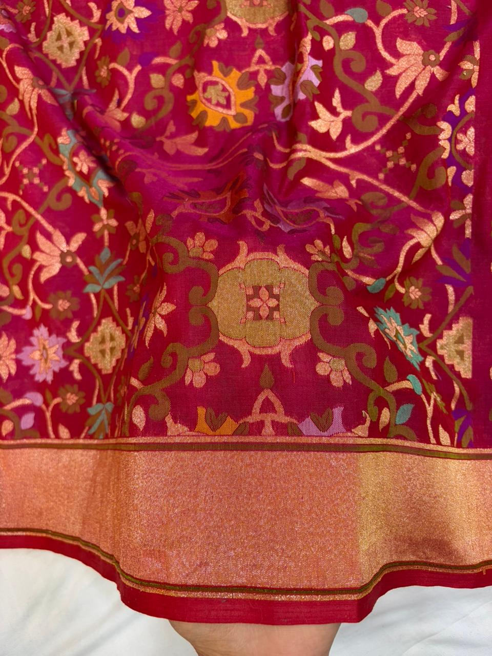 Magenta Pure Cotton Silk Iktara Jamdani Saree