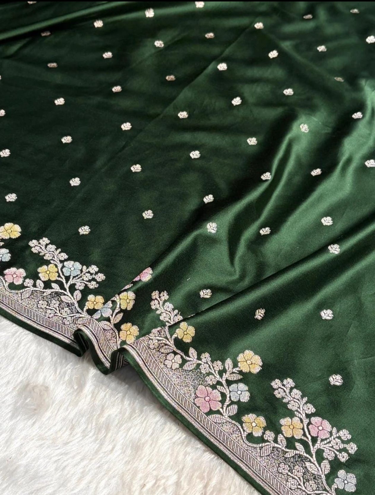 Banarasi Mashru silk saree in bottle green colour with handbrush paint work