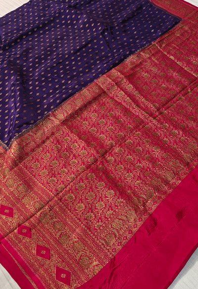 Banarasi crepe silk saree in a beautiful colour combination with soft and glossy fabric