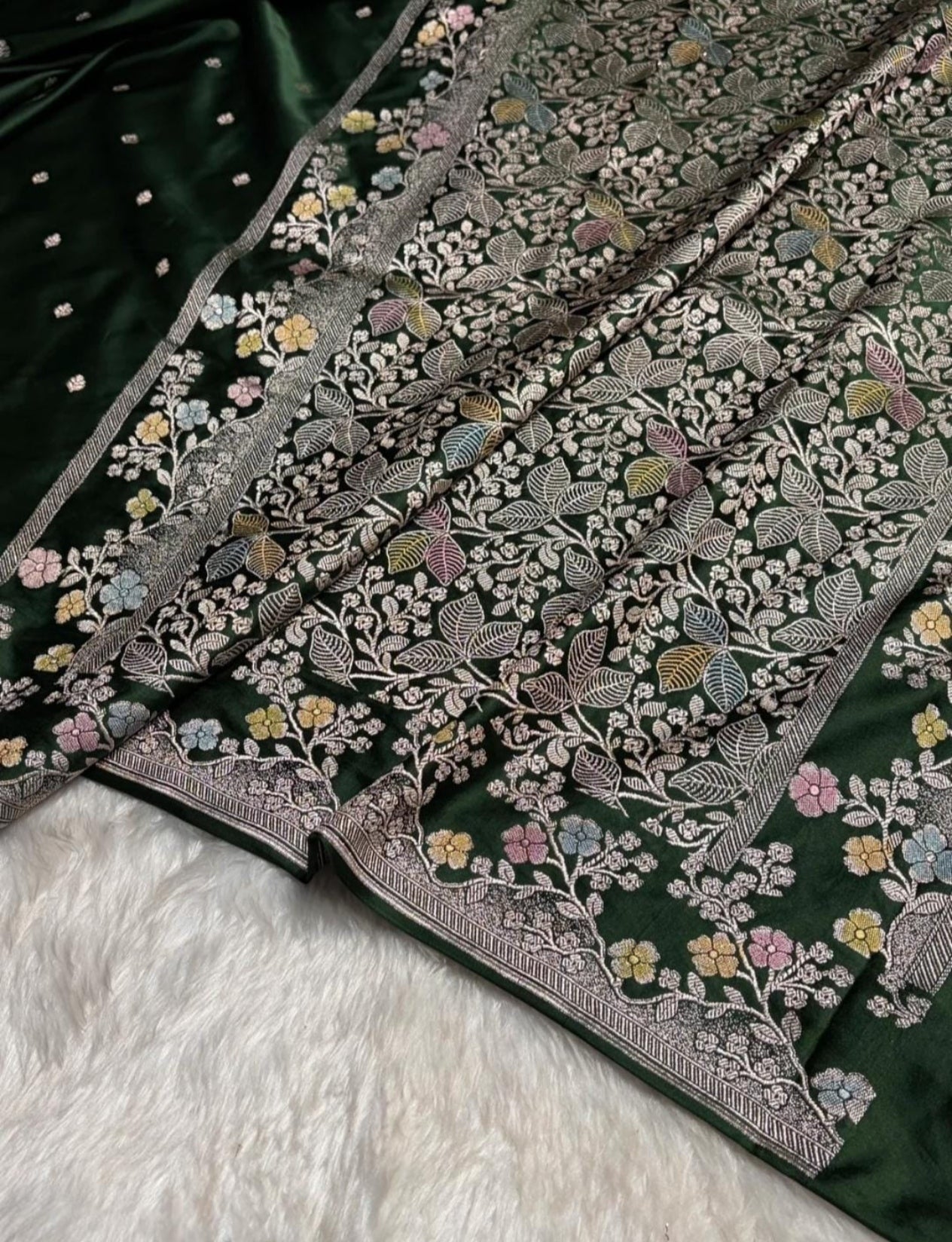 Banarasi Mashru silk saree in bottle green colour with handbrush paint work