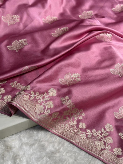 Banarasi Mashru silk saree in Onion pink colour