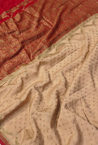 Pure khaddi crepe silk saree laheriya border design with monopoly blouse piece design in off white with blood red