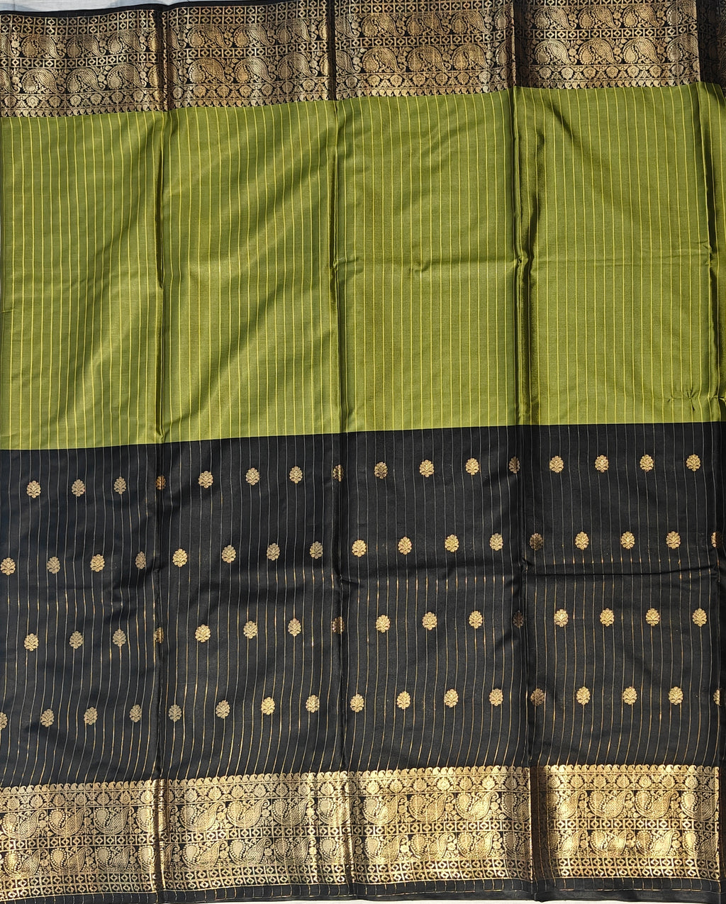 Banarasi soft dual half half shaded saree with gold zari