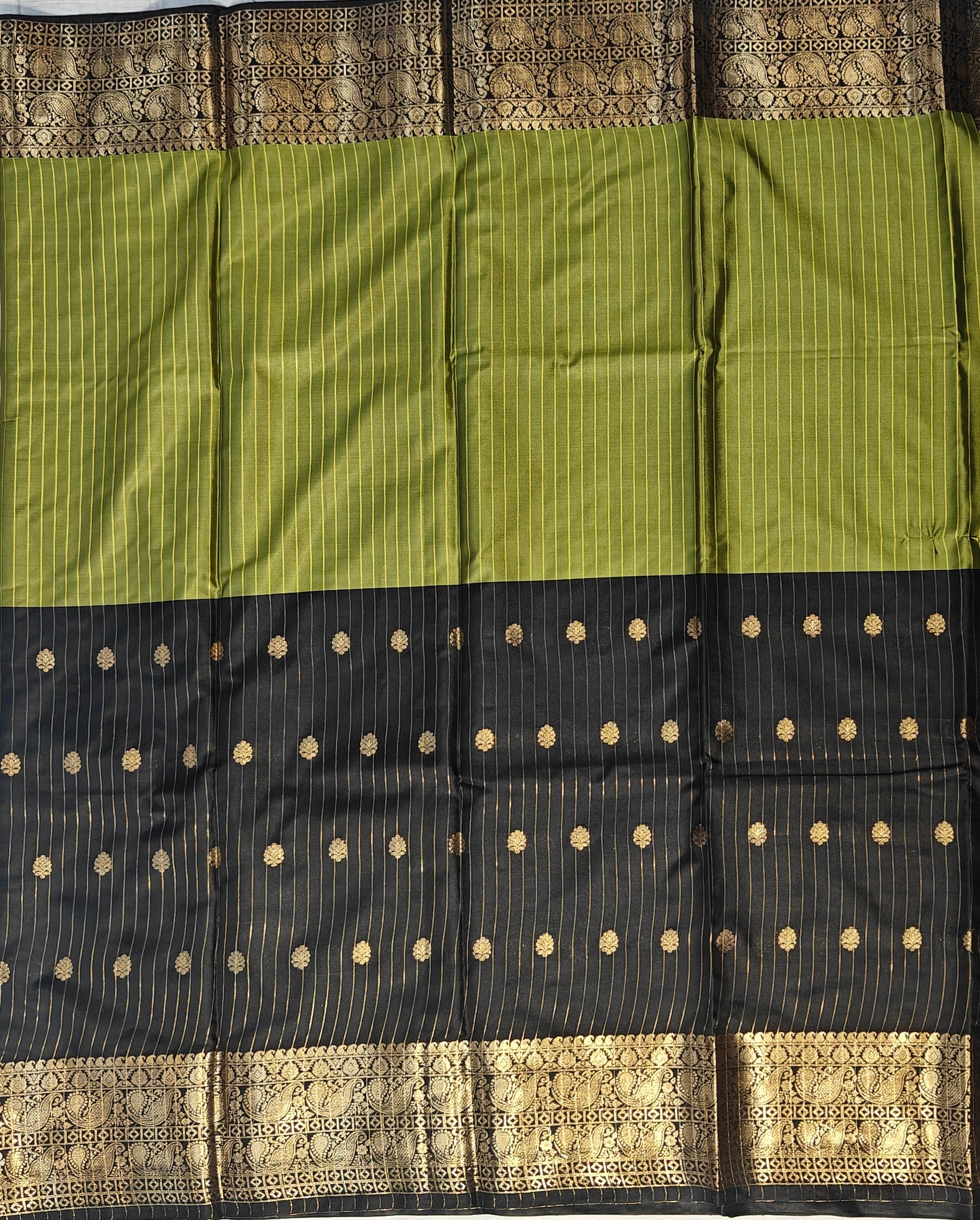 Banarasi soft dual half half shaded saree with gold zari