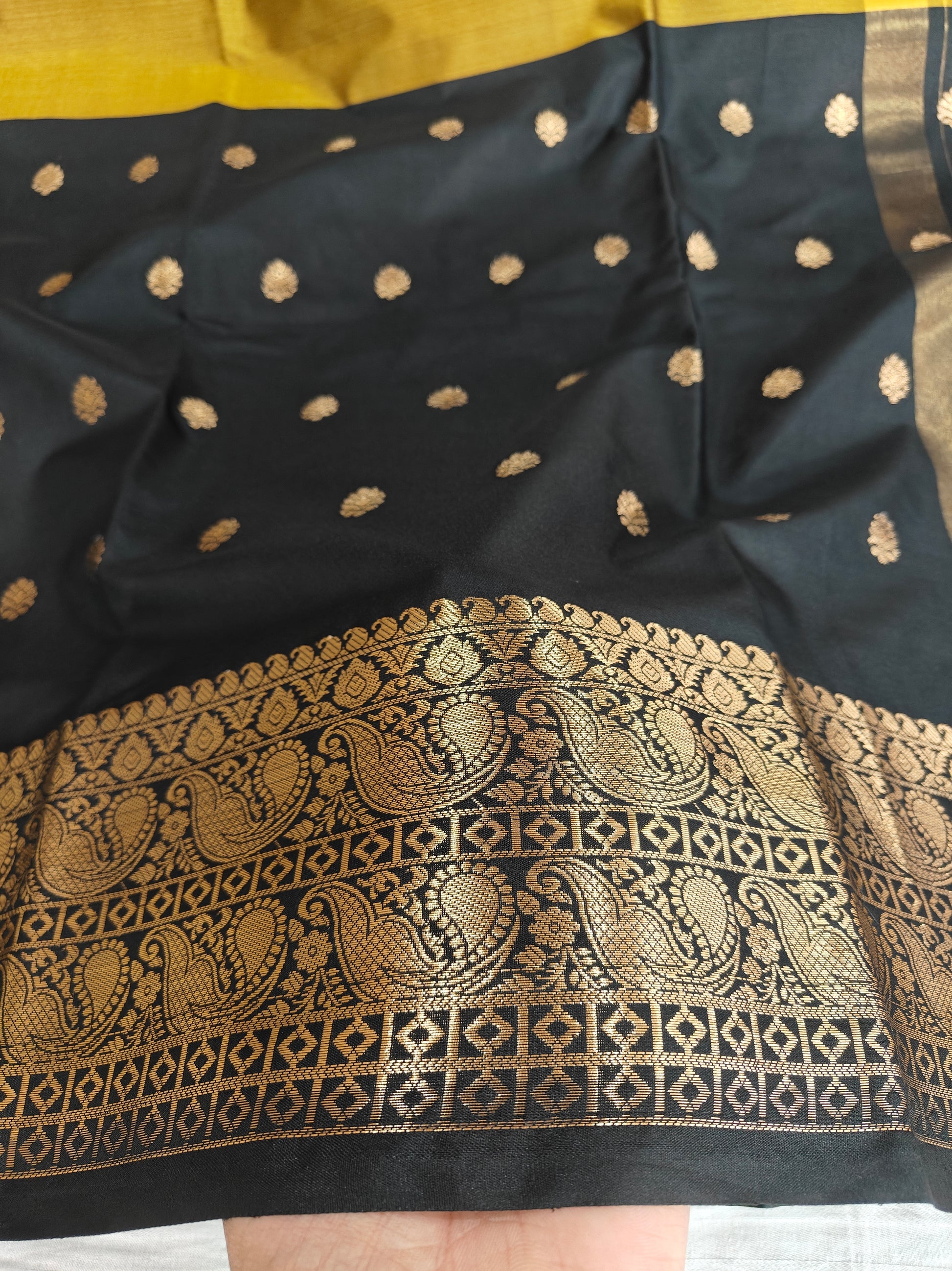Banarasi soft dual half half shaded saree with gold zari