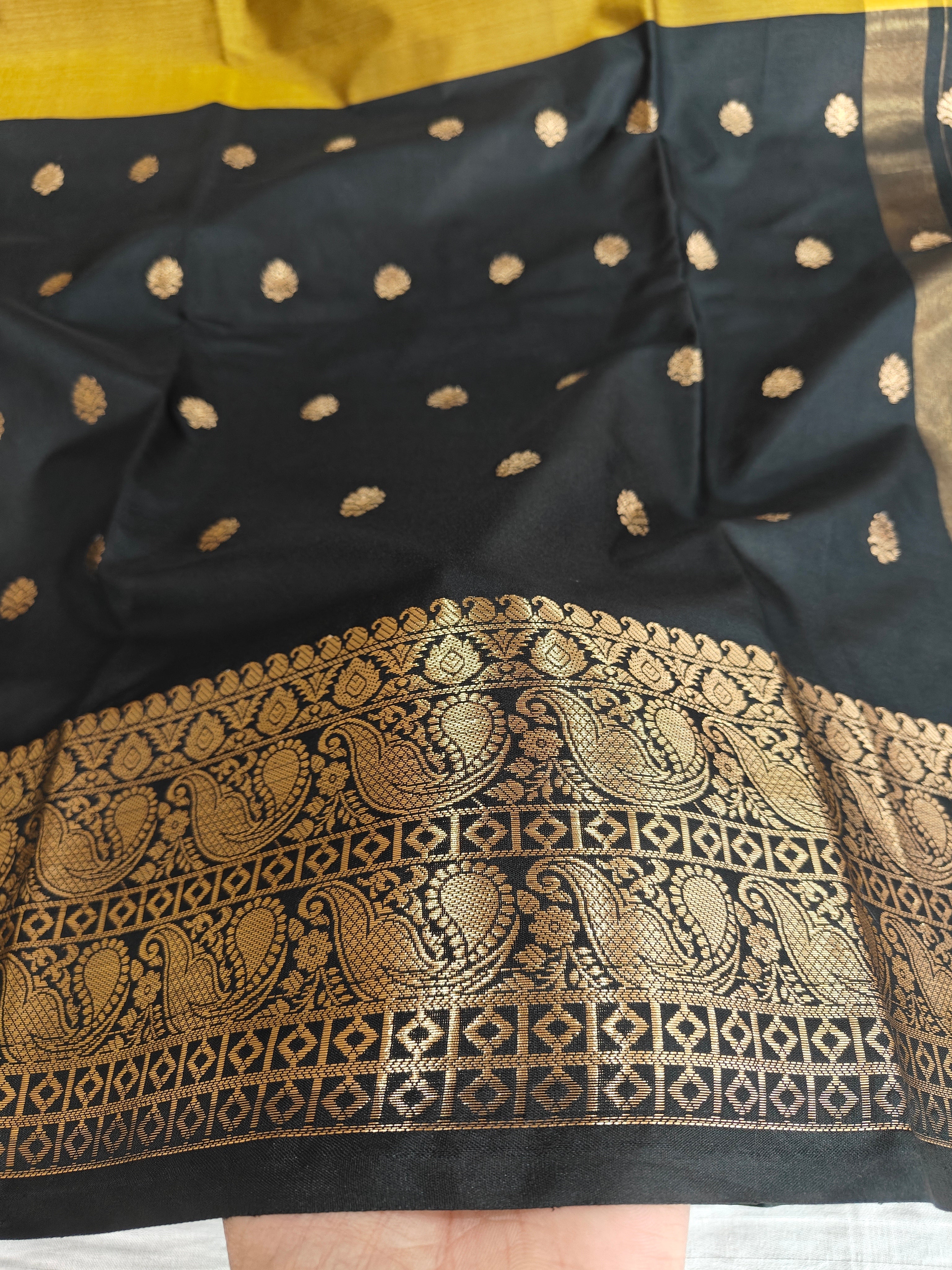 Banarasi soft dual half half shaded saree with gold zari