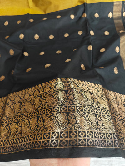 Banarasi soft dual half half shaded saree with gold zari